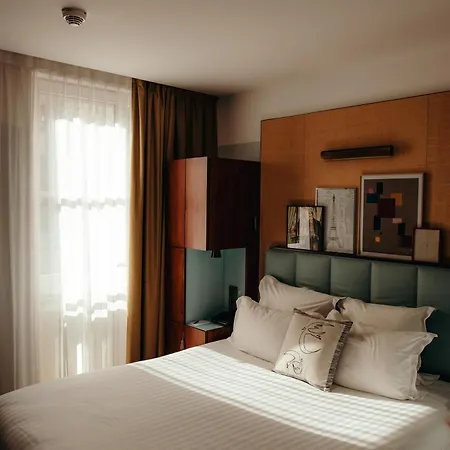 Eiffel Blomet 4* Parigi