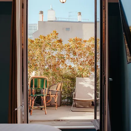 Hotel Eiffel Blomet Paris