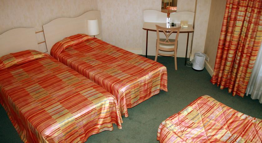 Hotel Eiffel Blomet Paris